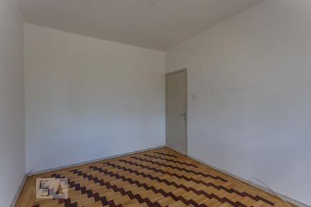 Quarto 1 de apartamento para alugar com 2 quartos, 69m² em Menino Deus, Porto Alegre