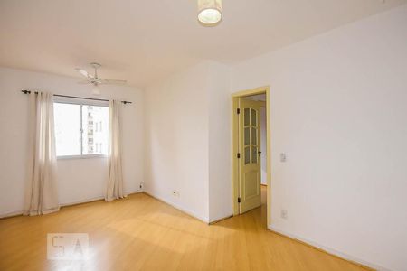 Sala de apartamento à venda com 3 quartos, 70m² em Vila Andrade, São Paulo