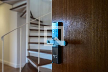Fechadura Eletrônica de apartamento para alugar com 1 quarto, 90m² em Vila Andrade, São Paulo