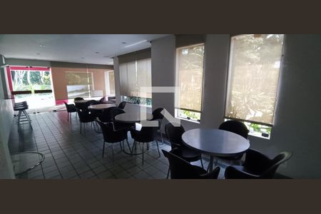 Apartamento para alugar com 90m², 1 quarto e 2 vagasÁrea comum - Salão de festas