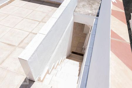 Casa para alugar com 80m², 2 quartos e 2 vagasQuintal (Escadas)