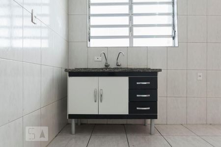 Casa para alugar com 80m², 2 quartos e 2 vagasCozinha (Armários)