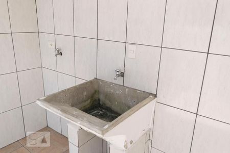 Casa para alugar com 80m², 2 quartos e 2 vagasÁrea de serviço (Tanque)