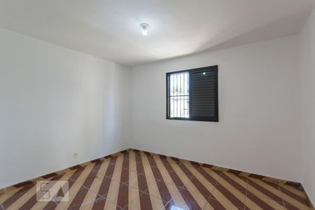 Casa para alugar com 80m², 2 quartos e 2 vagasQuarto 1