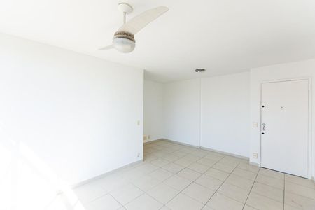 Sala de apartamento à venda com 2 quartos, 65m² em Icaraí, Niterói