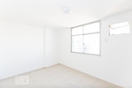 Suite  de apartamento à venda com 2 quartos, 65m² em Icaraí, Niterói