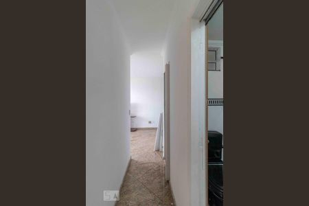 Casa de condomínio para alugar com 52m², 2 quartos e 1 vagaBanheiro Corredor