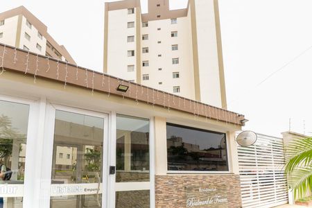 Casa de condomínio para alugar com 52m², 2 quartos e 1 vagaFachada