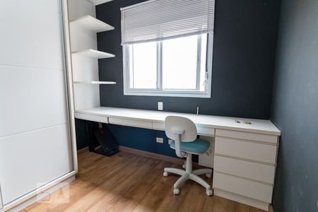 Apartamento à venda com 114m², 4 quartos e 3 vagasQuarto 4