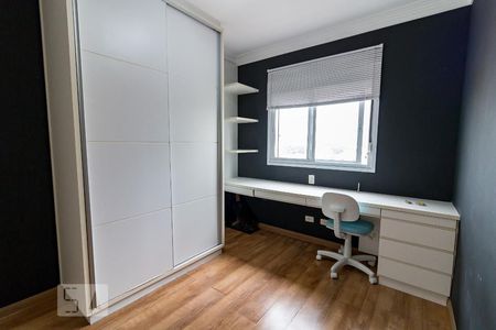 Apartamento à venda com 114m², 4 quartos e 3 vagasQuarto 4
