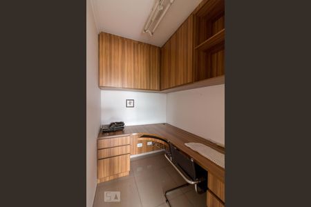 Apartamento à venda com 114m², 4 quartos e 3 vagasEscritório