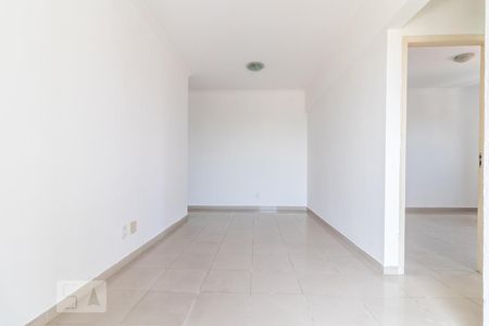 Sala de apartamento à venda com 2 quartos, 52m² em Vila Pouso Alegre, Barueri