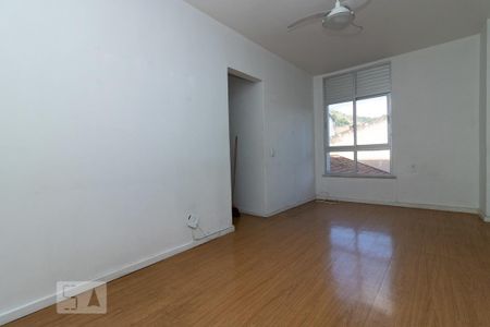 Apartamento à venda com 60m², 3 quartos e sem vaga Apartamento à venda com 60m², 3 quartos e sem vagaSala