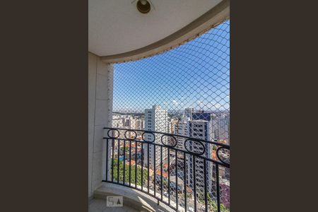 Apartamento para alugar com 102m², 3 quartos e 3 vagasVaranda do Quarto 3