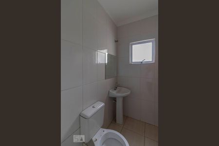 Casa de condomínio para alugar com 80m², 2 quartos e 1 vaga Casa de condomínio para alugar com 80m², 2 quartos e 1 vagaBanheiro Suite 1