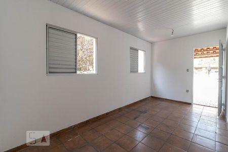Casa à venda com 130m², 3 quartos e 3 vagasQuarto e Sala