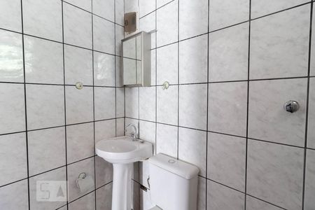 Casa à venda com 130m², 3 quartos e 3 vagasBanheiro 2