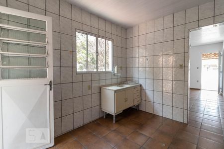 Casa à venda com 130m², 3 quartos e 3 vagasCozinha 2