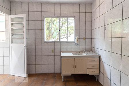 Casa à venda com 130m², 3 quartos e 3 vagasCozinha 2