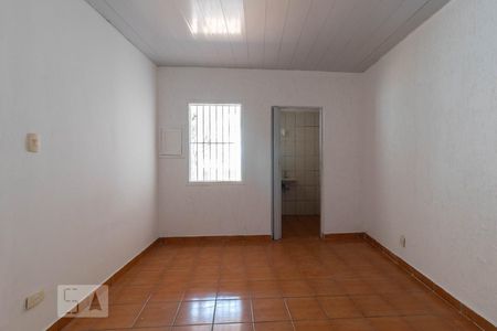 Casa à venda com 130m², 3 quartos e 3 vagasSuíte