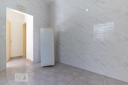 Casa à venda com 85m², 2 quartos e 2 vagasCozinha