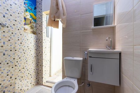 Banheiro da suíte de casa à venda com 2 quartos, 85m² em Vila Ferreira Jorge, Campinas