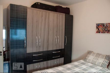 Quarto de apartamento para alugar com 1 quarto, 40m² em Santo Antônio, Porto Alegre