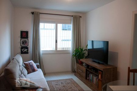 Sala de apartamento para alugar com 1 quarto, 40m² em Santo Antônio, Porto Alegre