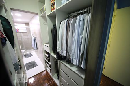 Closet de apartamento à venda com 2 quartos, 110m² em Icaraí, Niterói