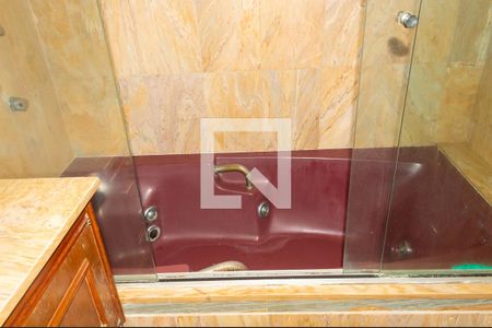 Apartamento para alugar com 200m², 3 quartos e 3 vagasBanheiro da Suíte 3