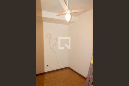 Apartamento para alugar com 200m², 3 quartos e 3 vagasQuarto de Serviço