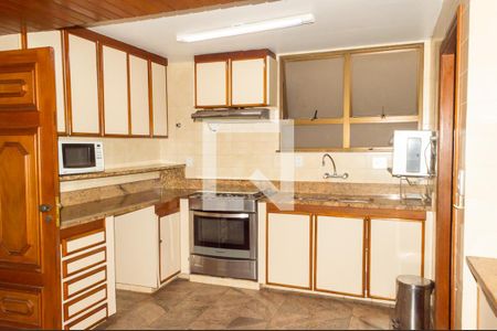 Apartamento para alugar com 200m², 3 quartos e 3 vagasCozinha