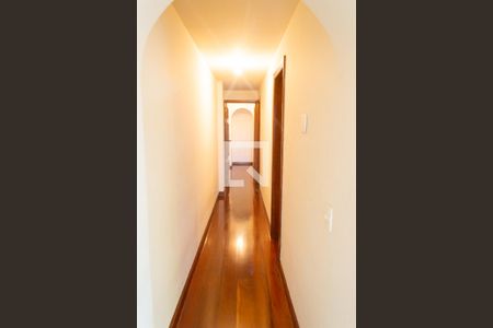 Apartamento para alugar com 200m², 3 quartos e 3 vagascorredor