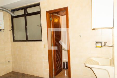 Apartamento para alugar com 200m², 3 quartos e 3 vagasÁrea de Serviço