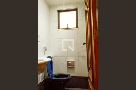 Apartamento para alugar com 200m², 3 quartos e 3 vagasLavabo