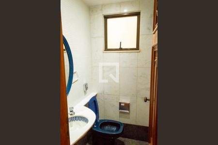 Apartamento para alugar com 200m², 3 quartos e 3 vagasLavabo