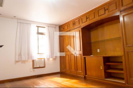 Apartamento para alugar com 200m², 3 quartos e 3 vagasQuarto 3 - Suíte