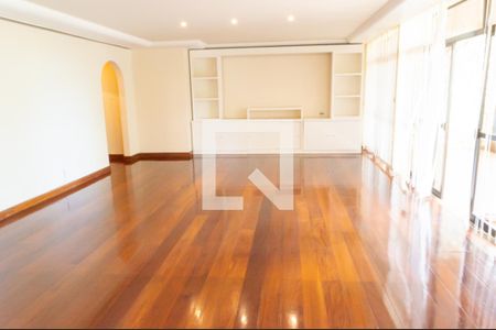 Sala de apartamento para alugar com 3 quartos, 200m² em Barra da Tijuca, Rio de Janeiro