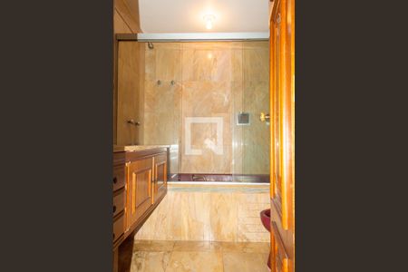 Apartamento para alugar com 200m², 3 quartos e 3 vagasBanheiro da Suíte 3