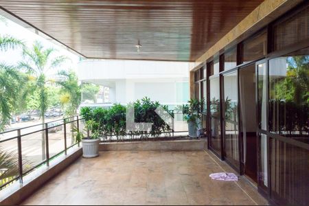 Apartamento para alugar com 200m², 3 quartos e 3 vagasVaranda da Sala