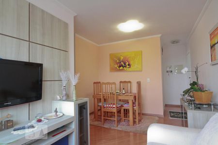 Sala de apartamento para alugar com 2 quartos, 60m² em Vila Basileia, São Paulo