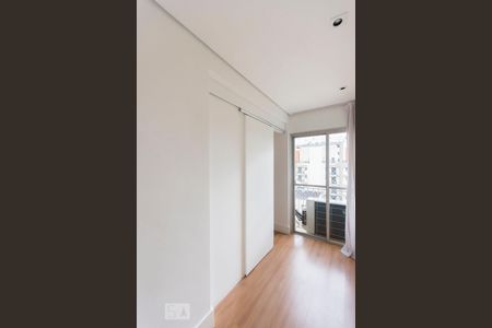 Sala de TV de apartamento para alugar com 2 quartos, 130m² em Moema, São Paulo