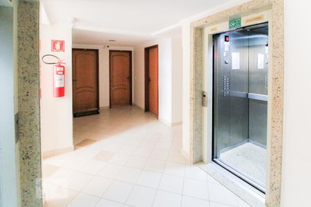 Apartamento à venda com 110m², 3 quartos e 2 vagasHall de entrada do apartamento