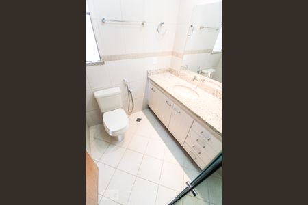 Apartamento à venda com 110m², 3 quartos e 2 vagasQuarto 3 (suíte) - Banheiro