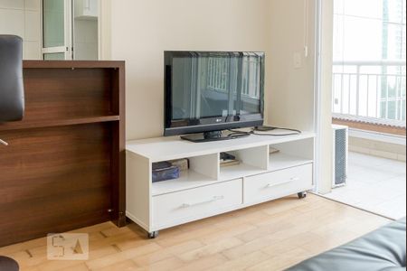 Sala de apartamento para alugar com 1 quarto, 55m² em Cerqueira César, São Paulo