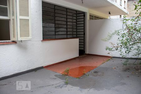 Apartamento para alugar com 41m², 2 quartos e sem vagaQuintal