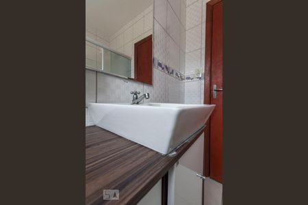 Casa à venda com 145m², 3 quartos e 2 vagasBanheiro Social