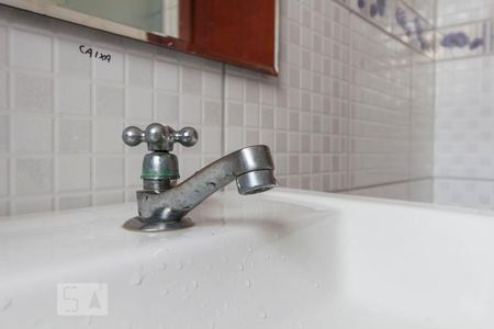 Casa à venda com 145m², 3 quartos e 2 vagasBanheiro Social