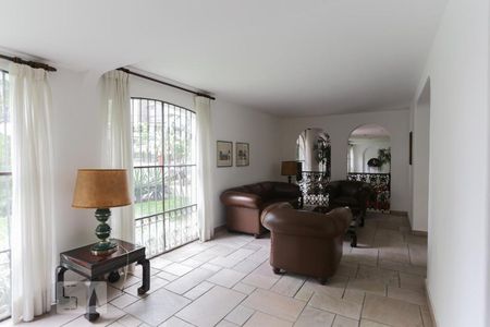 Apartamento à venda com 100m², 3 quartos e 2 vagas Apartamento à venda com 100m², 3 quartos e 2 vagasHall