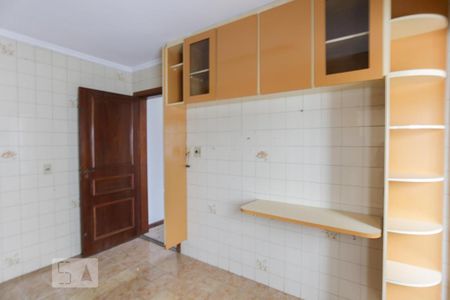 Apartamento à venda com 100m², 3 quartos e 2 vagas Apartamento à venda com 100m², 3 quartos e 2 vagasCozinha